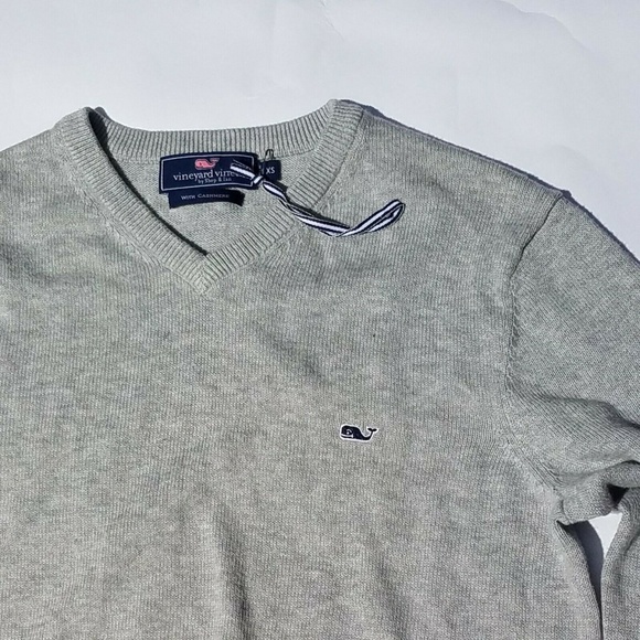 New Vineyard Vines Cotton Cashmere V neck Sweater - Picture 3 of 4